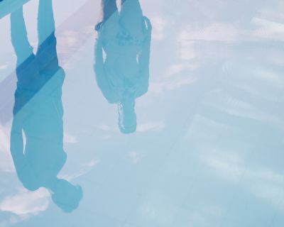 Farbvielfalt bei GFK-Pools: Gestaltungsmöglichkeiten für Ihr persönliches Badeparadies
